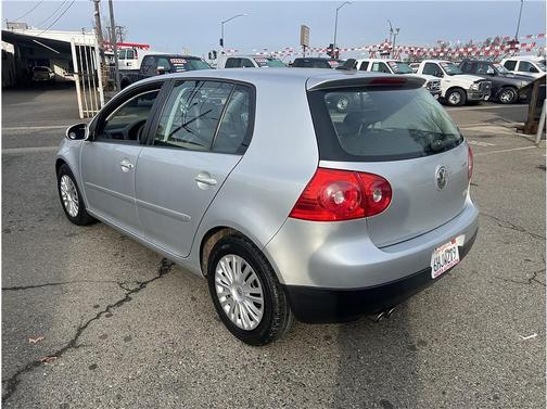 2009 Volkswagen Rabbit Base
