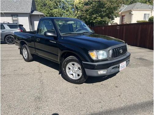 2004 Toyota Tacoma Base