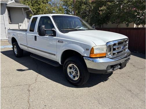 1999 Ford F-250 Long Bed
