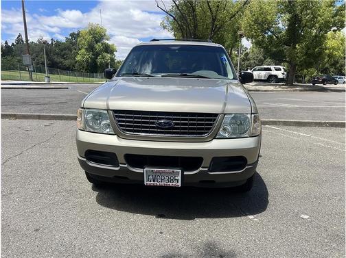 Gold 2002 Ford Explorer Sport Base