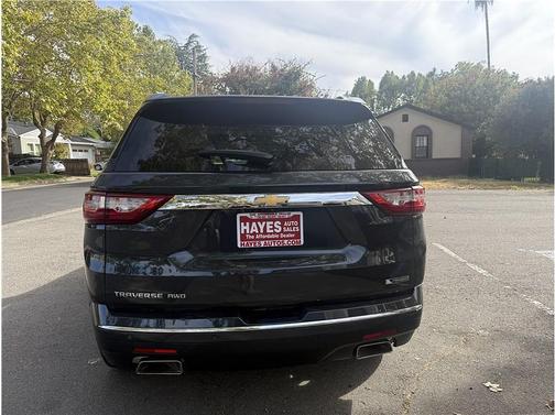 Gray 2018 Chevrolet Traverse Premier