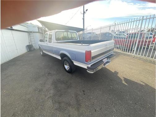 1996 Ford F-150 Short Bed