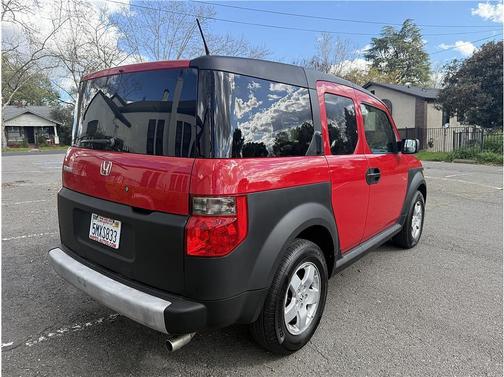 2005 Honda Element EX