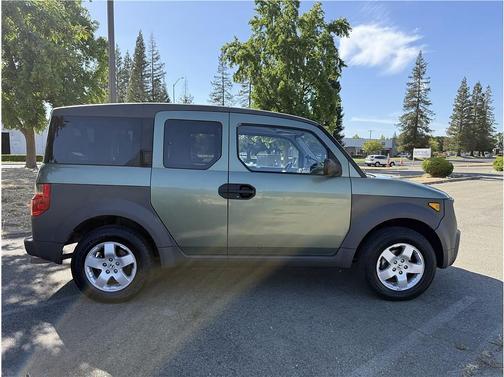 Green 2003 Honda Element EX