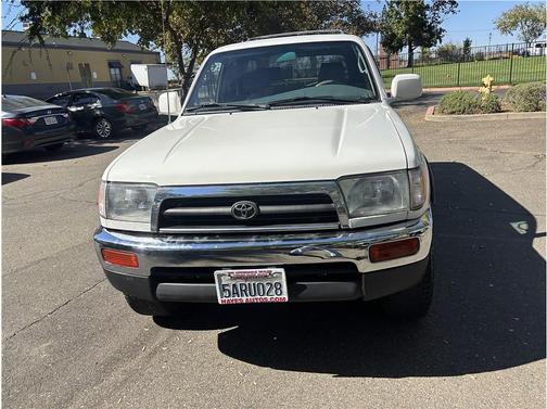 Natural White 1998 Toyota 4Runner Base