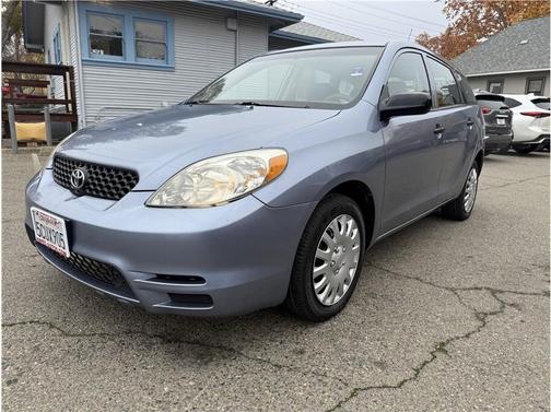 2004 Toyota Matrix Base