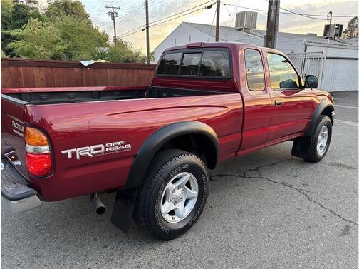 2004 Toyota Tacoma Xtracab