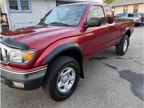 2004 Toyota Tacoma Xtracab