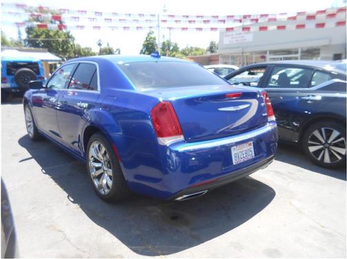 Blue 2019 Chrysler 300 Limited