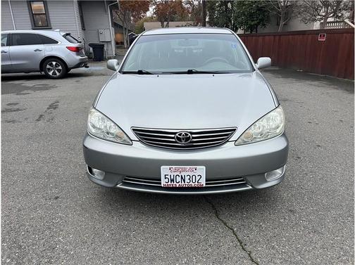 2006 Toyota Camry XLE