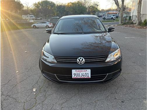 2014 Volkswagen Jetta Auto SE w/Connectivity