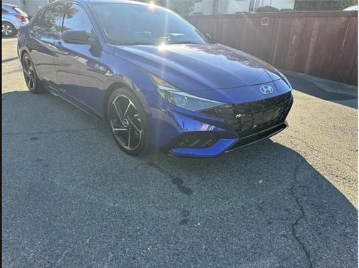 2021 Hyundai ELANTRA SE