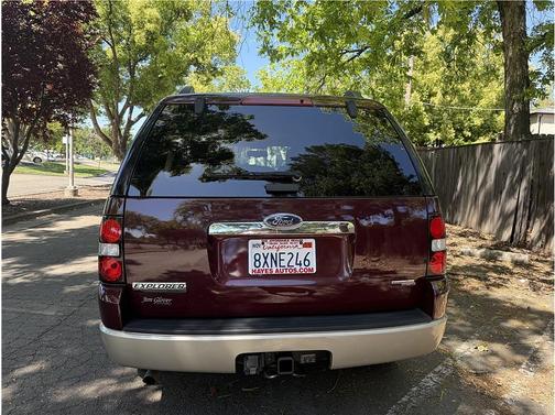 Maroon 2006 Ford Explorer Eddie Bauer