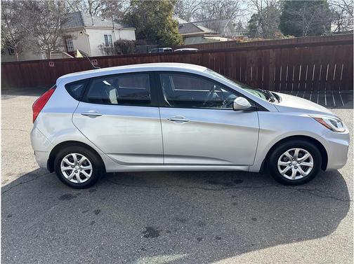 2013 Hyundai Accent GS