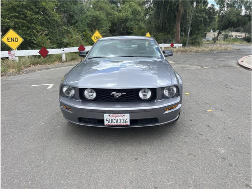 Gray 2006 Ford Mustang GT