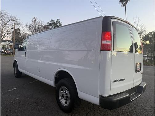 2019 GMC Savana 3500 Work Van