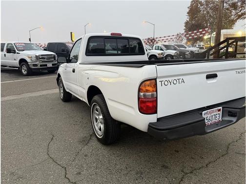 2001 Toyota Tacoma Base