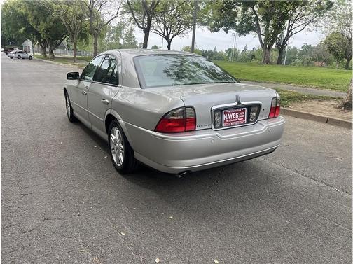 2004 Lincoln LS V8
