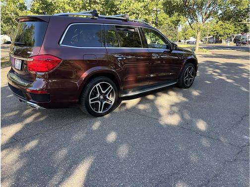 Maroon 2013 Mercedes-Benz GL-Class 4MATIC