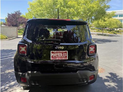 Black 2019 Jeep Renegade Altitude