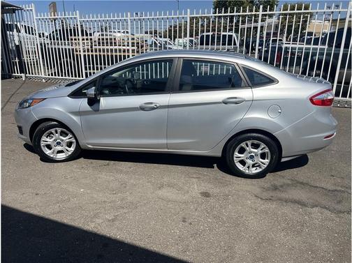 2014 Ford Fiesta SE