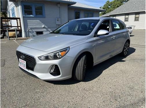 2018 Hyundai Elantra GT Base