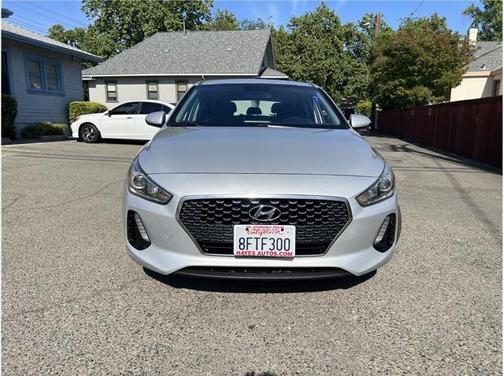 2018 Hyundai Elantra GT Base