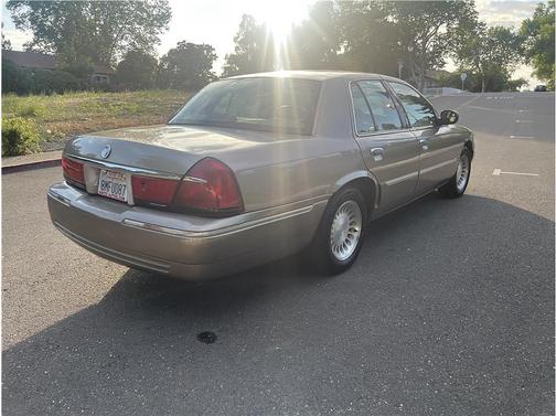 Gold 2002 Mercury Grand Marquis LS