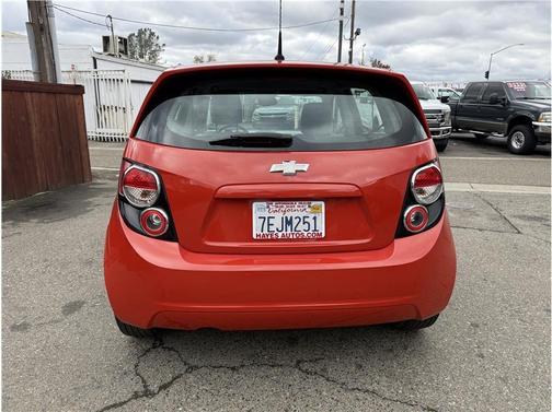 2013 Chevrolet Sonic LS