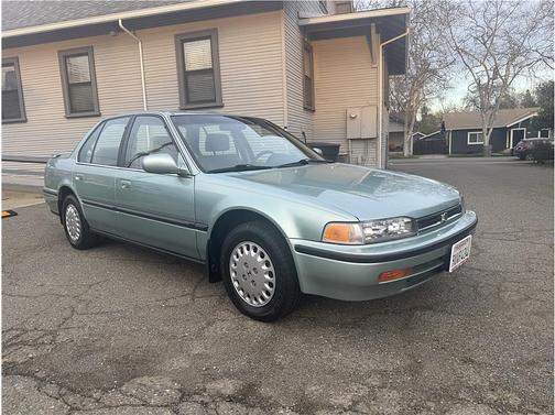 1992 Honda Accord LX