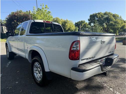 White 2005 Toyota Tundra Limited