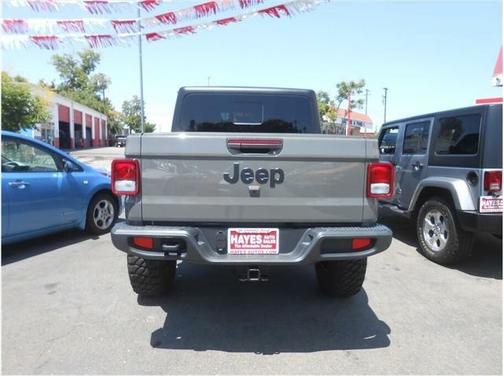 2022 Jeep Gladiator Willys 4x4