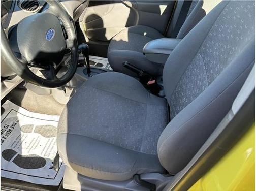 2003 Ford Focus ZX5