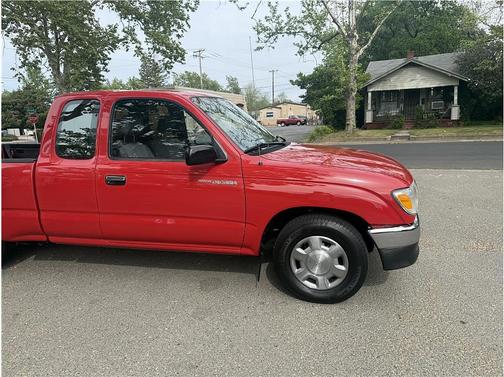 1997 Toyota Tacoma Base
