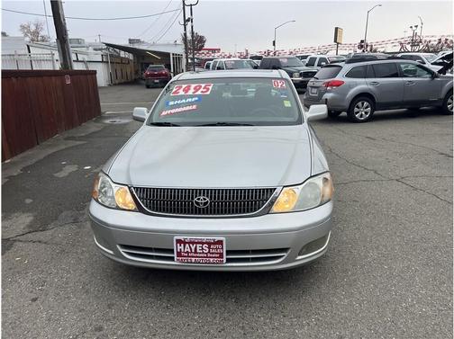 2002 Toyota Avalon XLS