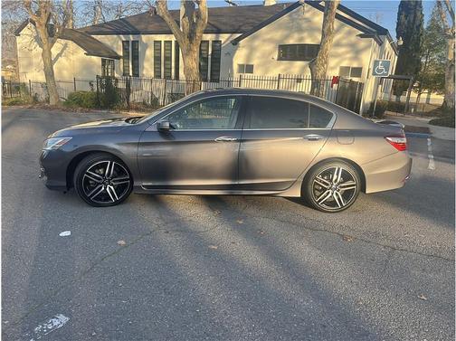 2017 Honda Accord Touring V6
