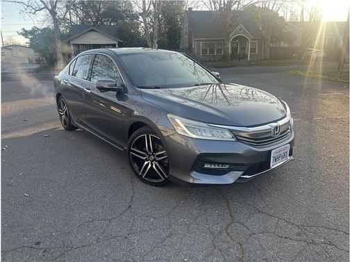 2017 Honda Accord Touring V6