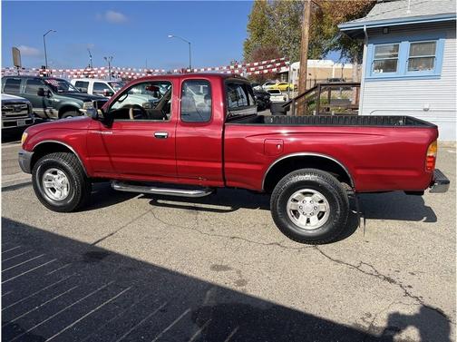 2000 Toyota Tacoma Xtracab