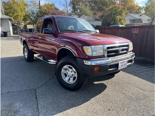 2000 Toyota Tacoma Xtracab