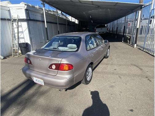 2001 Toyota Corolla S