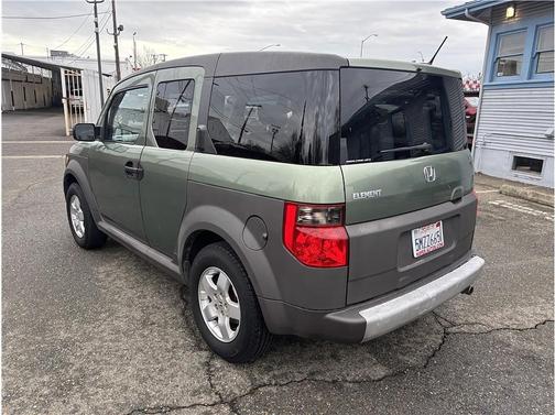 2005 Honda Element EX
