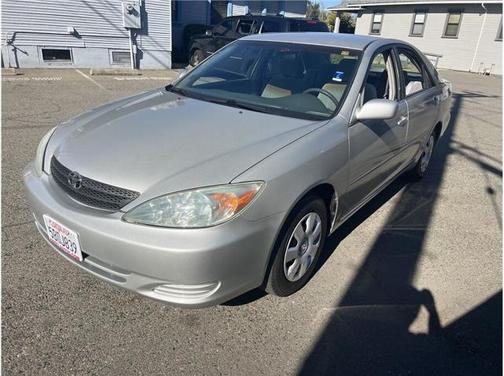 2003 Toyota Camry LE
