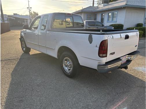 1997 Ford F-150 Short Bed