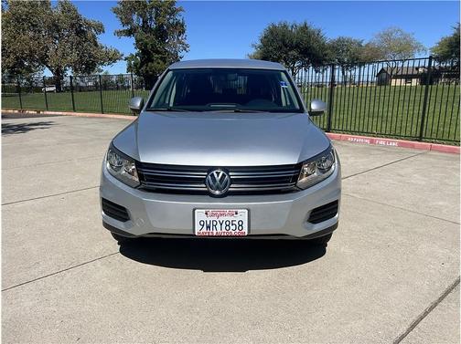 Silver 2013 Volkswagen Tiguan S