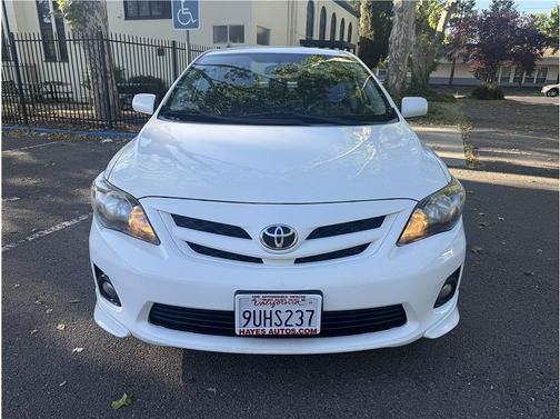 White 2013 Toyota Corolla S