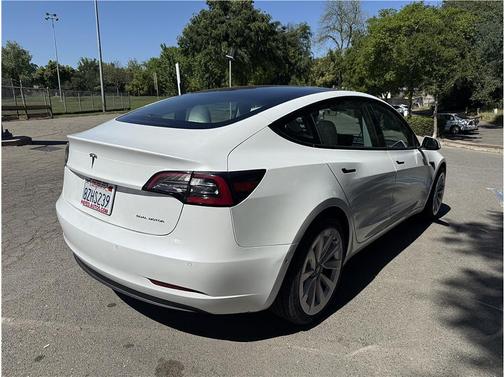2021 Tesla Model 3 Long Range