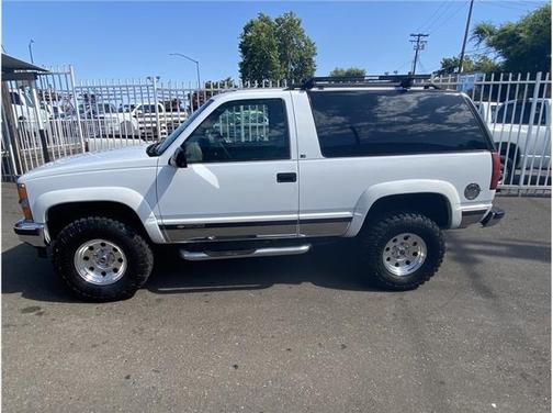 1996 Chevrolet Tahoe Base