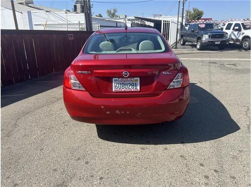 2012 Nissan Versa 1.6 S