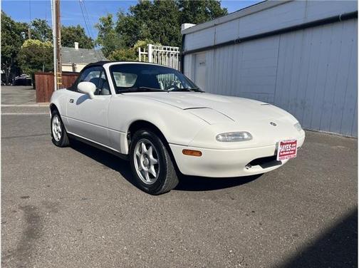 1994 Mazda MX-5 Miata Convertible