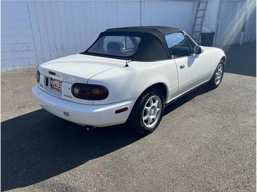 1994 Mazda MX-5 Miata Convertible